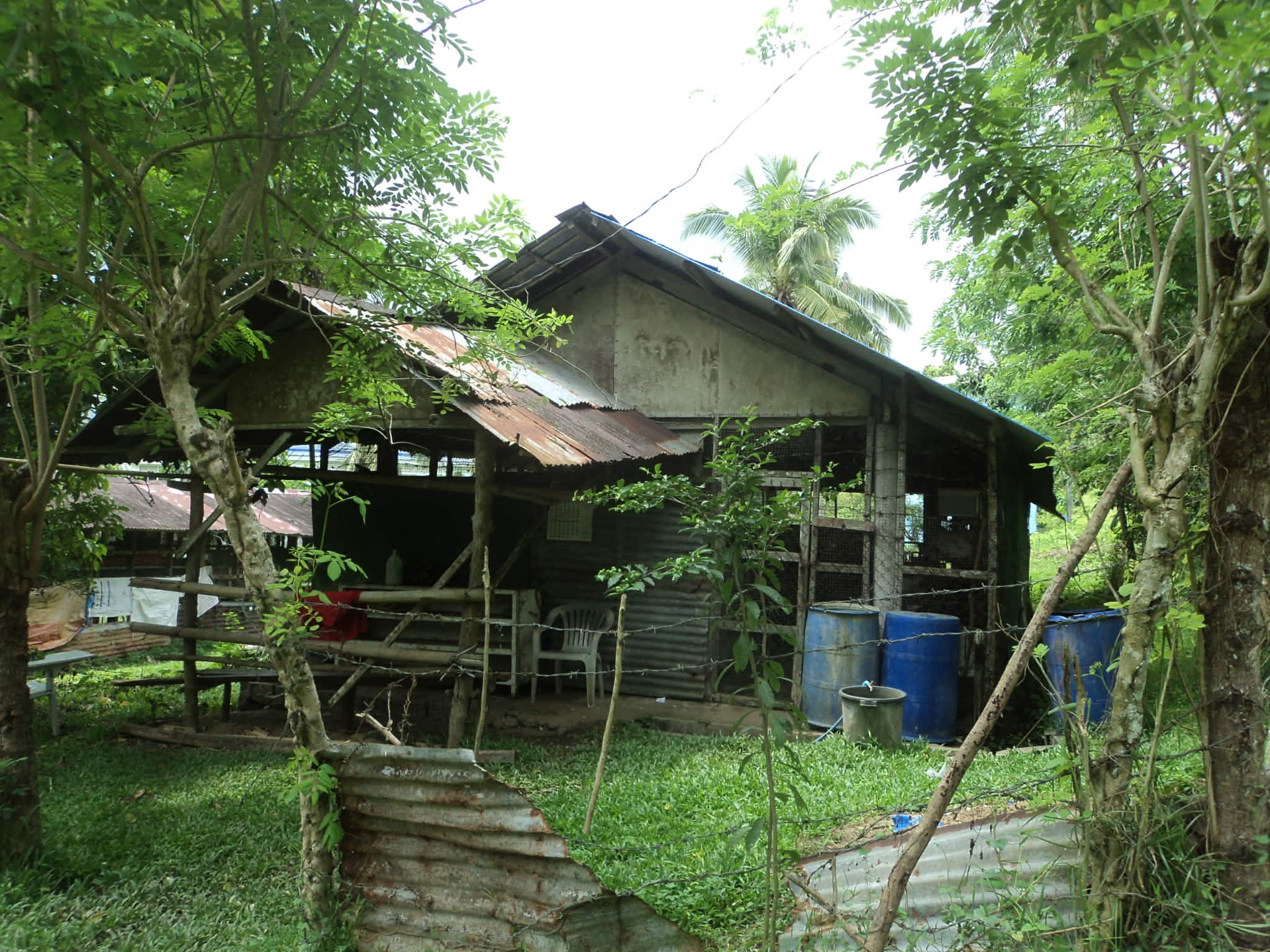 POULTRY HOUSE 2